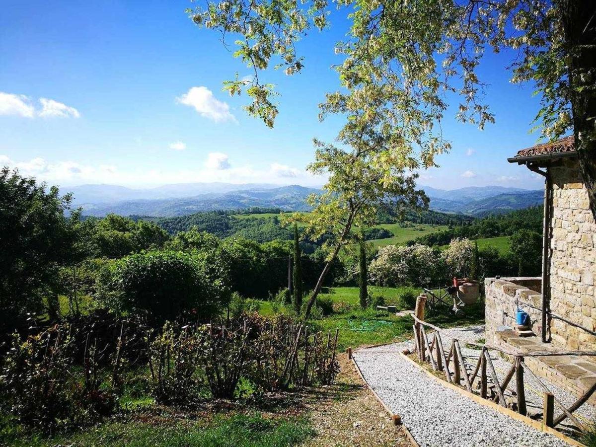 Agriturismo Montesalce Gubbio Luaran gambar