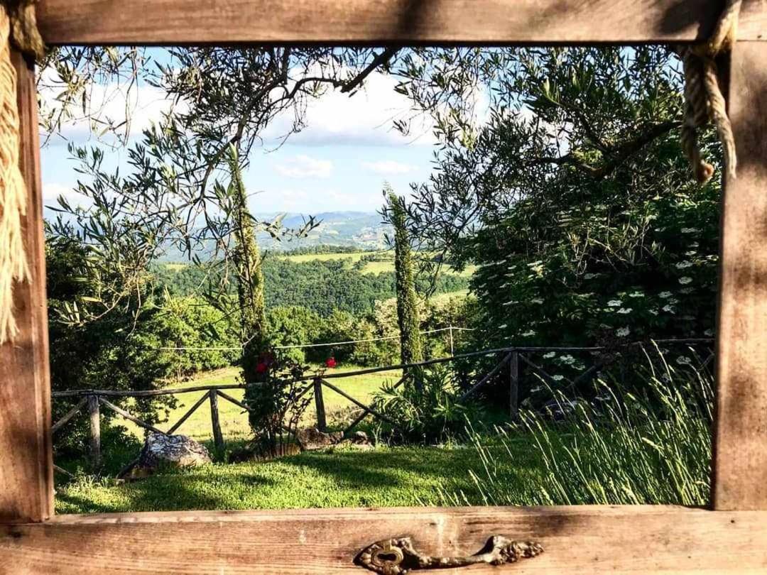 Agriturismo Montesalce Gubbio Luaran gambar